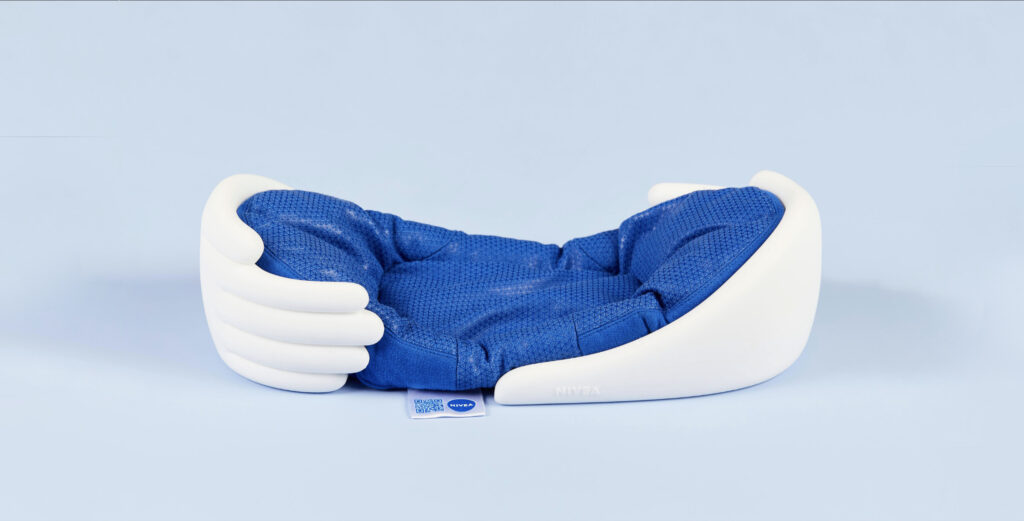armin-warnecke-NIVEA-nesting-product